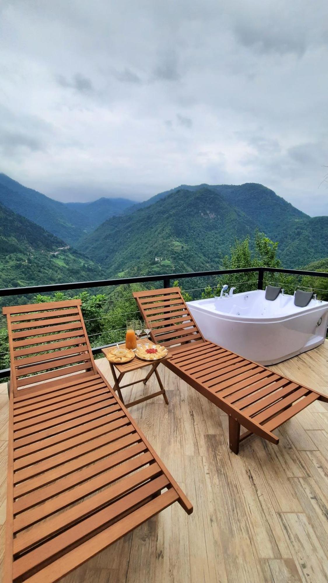 Unique Boutique Hotel Near Batumi Zeda Chkhutuneti Exteriör bild